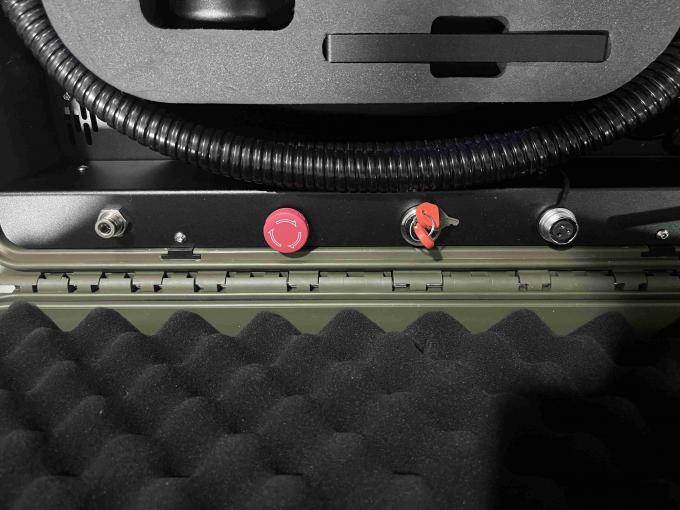 Pulse 200w 300w valise machine de nettoyage laser à fibre machine de détachement de rouille 6