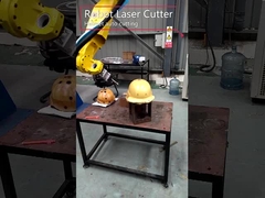 Découpeuse de laser de casque avec le coupeur de laser de fibre de robot de 6 axes